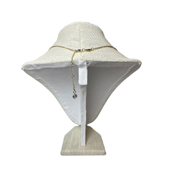 Swarovski Una pendant Pavé, Heart, Small, Red, Gold-tone plated Necklace - Picture 3 of 7